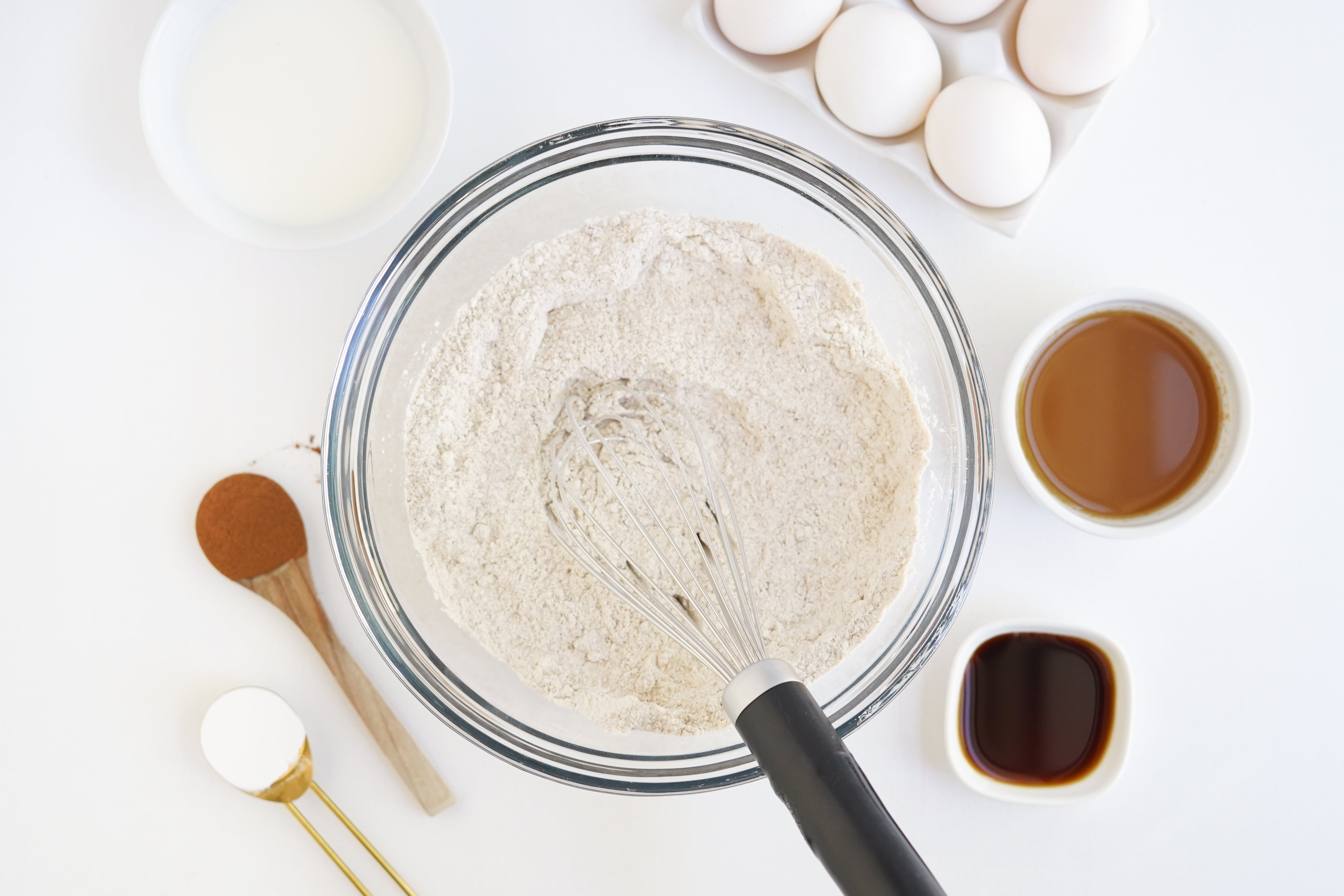 dry ingredients mixed together in a glass bowl