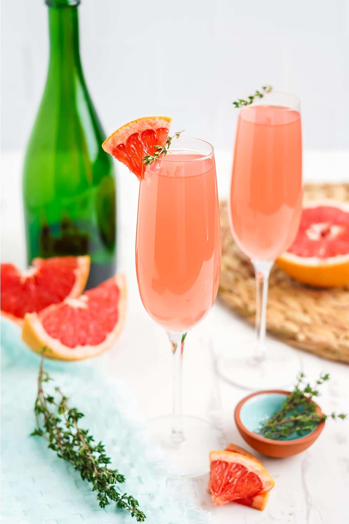 Pink Mimosa Recipe - Sweetphi