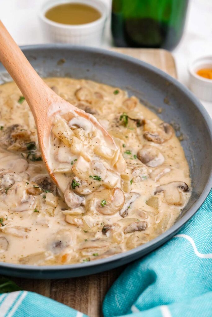 Mushroom Sauce with White Wine and Cream Fresh Coast Eats