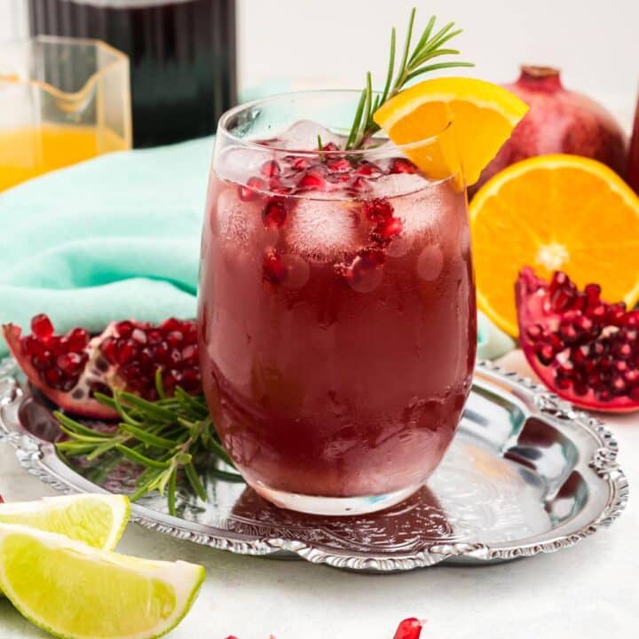 Easy Sparkling Pomegranate Mocktail Fresh Coast Eats